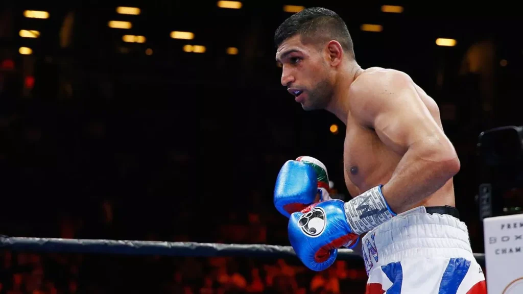 Professional Debut Decisions: When Pakistani Boxers Turn Pro